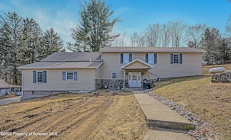 1681 Abington Rd, North Abington Township, PA 18414