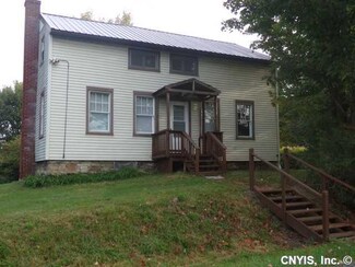 2984 Brickyard Rd, Syracuse, NY 13209