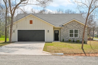 103 Manana Ct, Bastrop, TX 78602