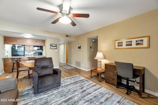 3313 N 68th St Unit 139E, Scottsdale, AZ 85251