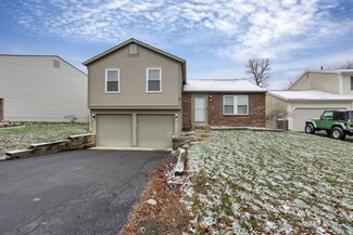 8412 Waco Ln, Powell, OH 43065