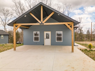 7029 Cliff Dr, Merriam Woods, MO 65740