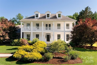 55 Foster Estate Dr, Asheville, NC 28806