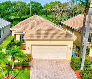 7124 Cataluna Cir, Delray Beach, FL 33446