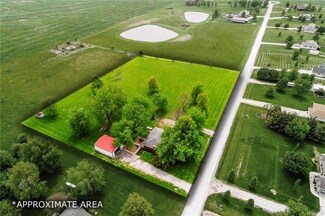 11827 NE Woodridge Ln, Cameron, MO 64429