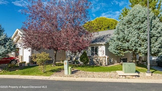 19 Angelica Cir Unit B, Parachute, CO 81635