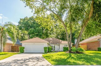 2517 Carriage Lamp Dr, Jacksonville, FL 32246