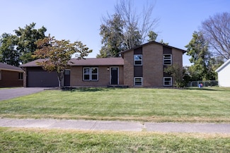 202 Spring Tree Ln, Rochester, NY 14612