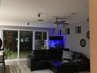 16207 SW 48th St, Miramar, FL 33027