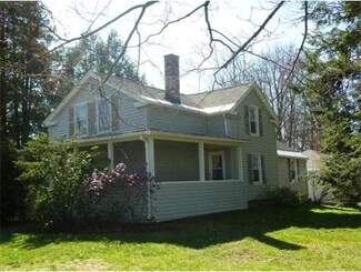 27 Vernon St, Northampton, MA 01060