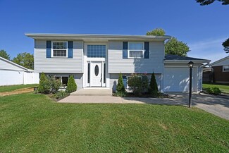 704 Mccormick Ln, Cincinnati, OH 45245