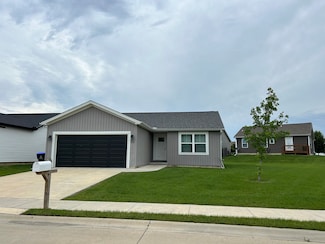 35 Winding Way, Bloomington, IL 61705