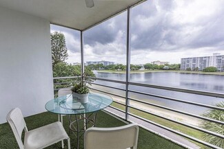 2751 N Palm Aire Dr Unit 406, Pompano Beach, FL 33069