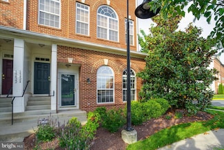 15426 Rosemont Manor Dr Unit 1, Haymarket, VA 20169
