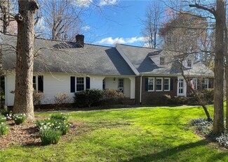 416 Courtland Dr, Elon, NC 27244