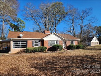 101 N Chester St, Blacksburg, SC 29702