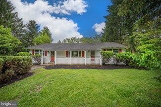 1019 Howellville Rd, Berwyn, PA 19312