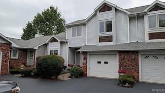 165 Niagara Shore Dr, Tonawanda, NY 14150