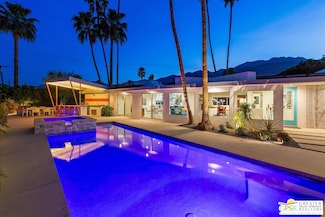 212 NW Cerritos Dr, Palm Springs, CA 92262
