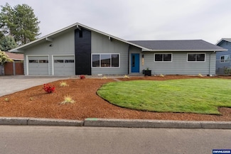 1185 NE Queens Ln, Hillsboro, OR 97124