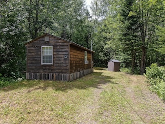 176 Front Ridge Rd, Houlton, ME 04730