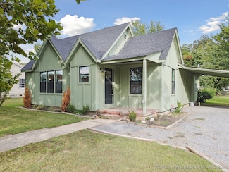 117 S Vann St, Pryor, OK 74361