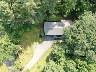 34 Clubhouse Ln, Wayland, MA 01778