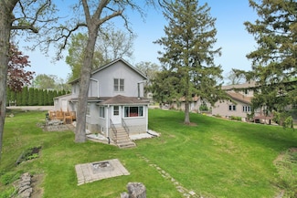 W183S6558 Jewel Crest Dr, Muskego, WI 53150