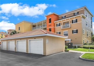 4430 Botanical Place Cir Unit 305, Naples, FL 34112