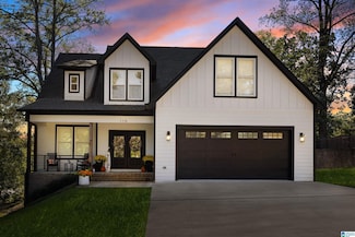 118 Mohawk Dr, Trussville, AL 35173