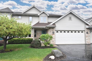 1008 Pilgrim Pkwy Unit 1B, Elm Grove, WI 53122