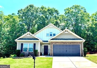 97 Village Park Dr, Newnan, GA 30265