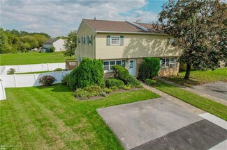 205 Lockridge Ln, Alburtis, PA 18011