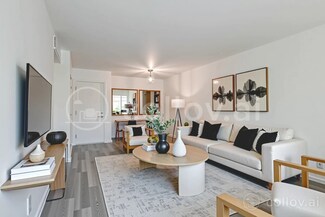 3025 Walnut Bend Ln Unit 37, Houston, TX 77042