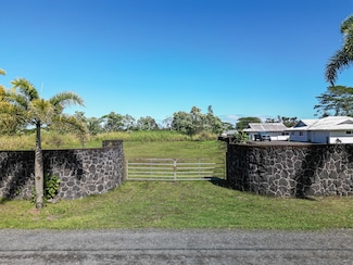 15-1499 13th Ave, Hawaiian Paradise Park, HI 96749