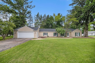 2600 W Morrell St, Jackson, MI 49203