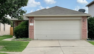 5912 Ridge Lake Dr, Fort Worth, TX 76244