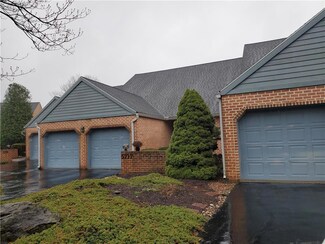 5717 Crawford Dr, Bethlehem, PA 18017