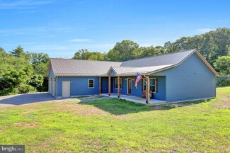 704 Light Rd, Liverpool, PA 17045