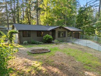 13502 Coho Run NW, Bremerton, WA 98312