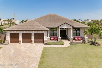2005 Redwood Ave, Melbourne Beach, FL 32951