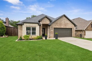 103 Tower Cir, Terrell, TX 75160