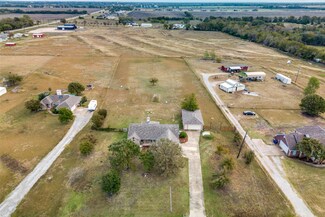 144 Red Rd, Howe, TX 75459