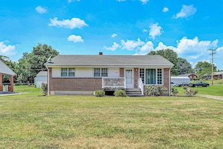 5620 Barns Ave, Roanoke, VA 24019