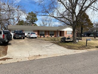 600 W Tishomingo St, Madill, OK 73446