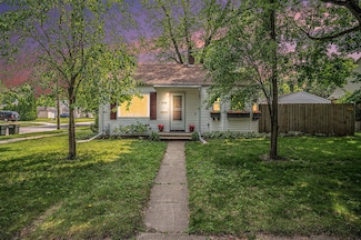 608 Oak St, Valparaiso, IN 46383