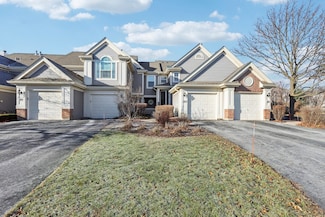 957 Little Falls Ct Unit A, Elk Grove Village, IL 60007