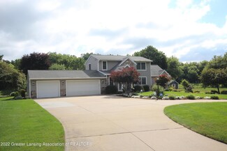 1375 E Twinbrook Dr, Dewitt, MI 48820