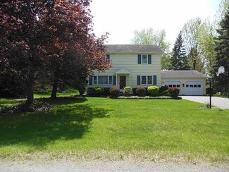 9 Sanhurst Dr, Scottsville, NY 14546