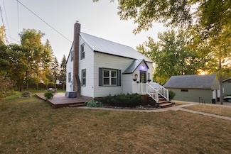 315 W 7th Ave, Fergus Falls, MN 56537